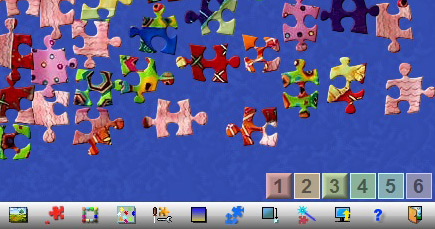 Los iconos de las bandejas están en la parte inferior derecha de la pantalla de BrainsBreaker.